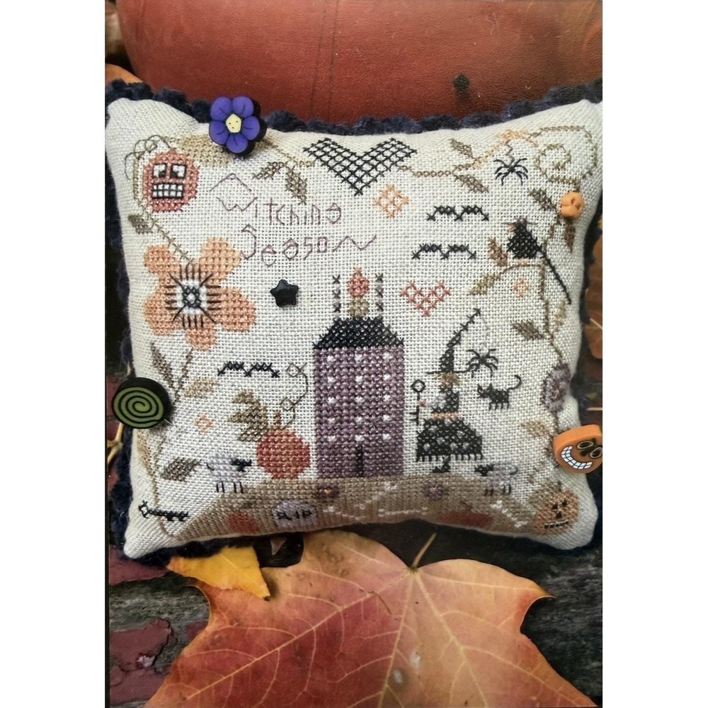 Shepherds Bush A Witching Season Cross Stitch Pattern w Heart Floss Organizer